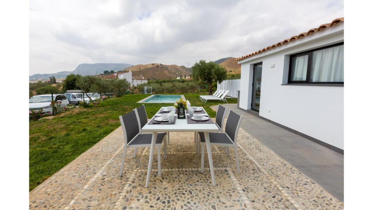 אלורה Paredones II Casa Rural Caminito Del Rey מראה חיצוני תמונה